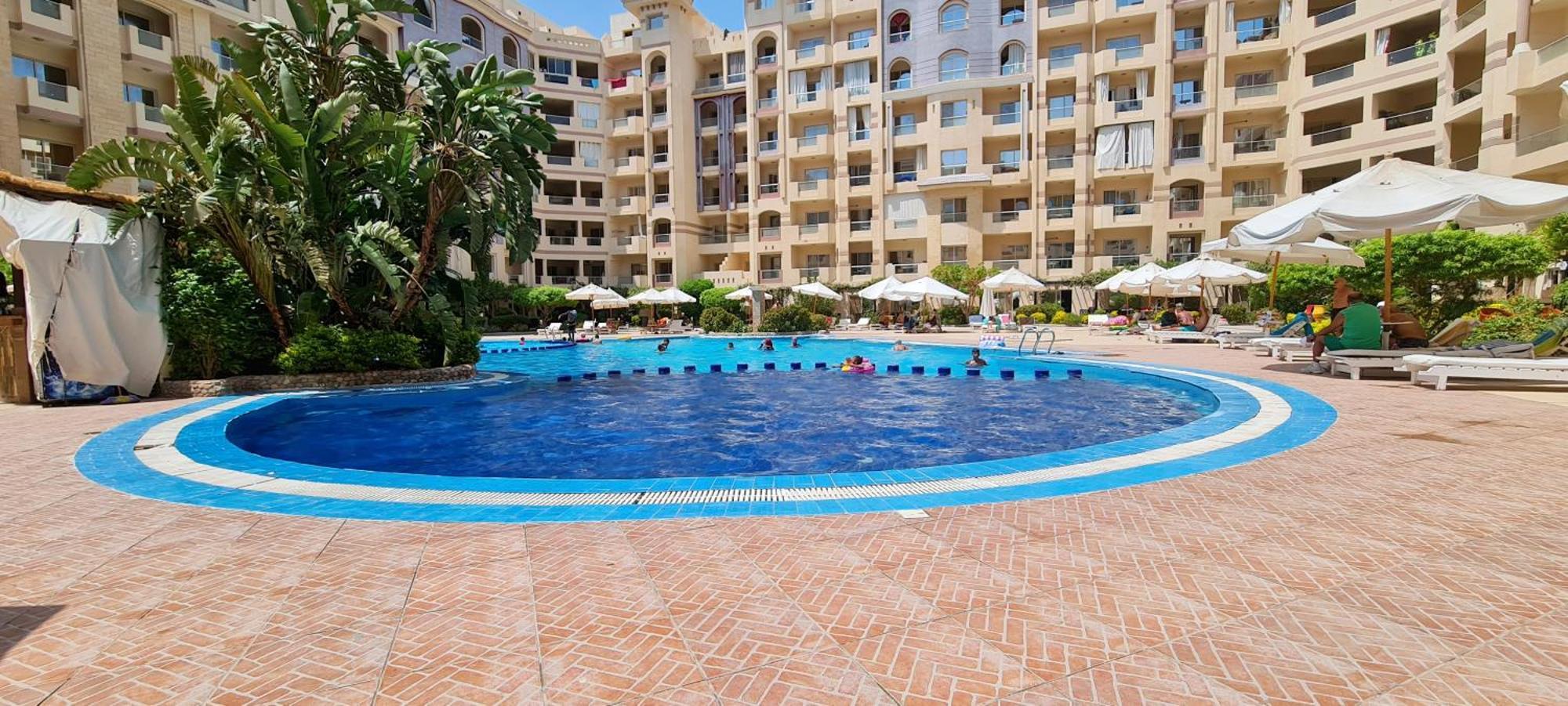Florenza Blue Sky & Poolview Studio Hurghada Buitenkant foto
