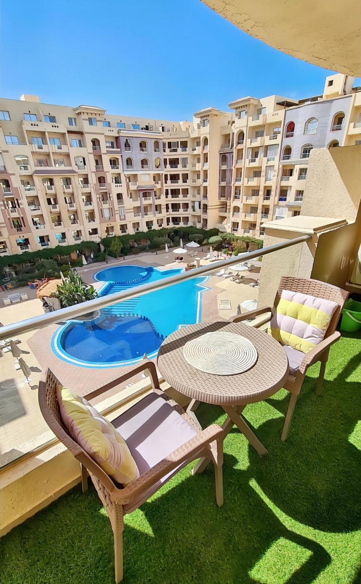 Florenza Blue Sky & Poolview Studio Hurghada Buitenkant foto